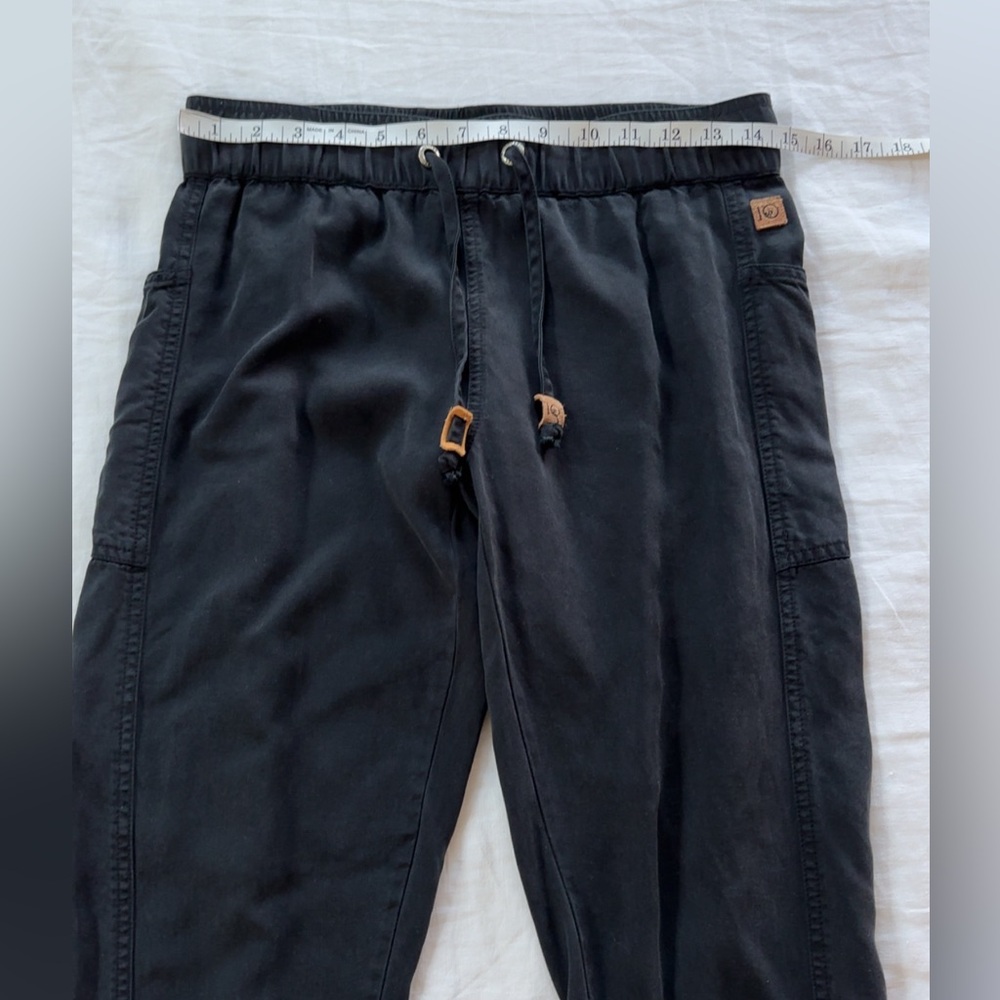 Ten Tree Black Tencel Colwood Jogger - Picture 5 of 9
